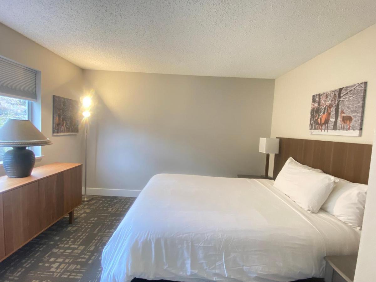High Point Resort Quathiaski Cove エクステリア 写真