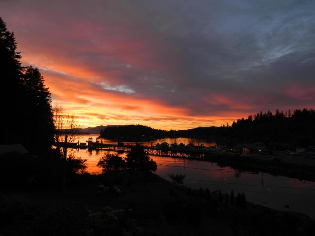 High Point Resort Quathiaski Cove エクステリア 写真