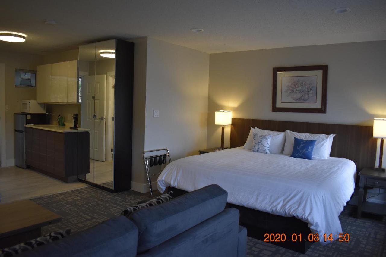 High Point Resort Quathiaski Cove エクステリア 写真